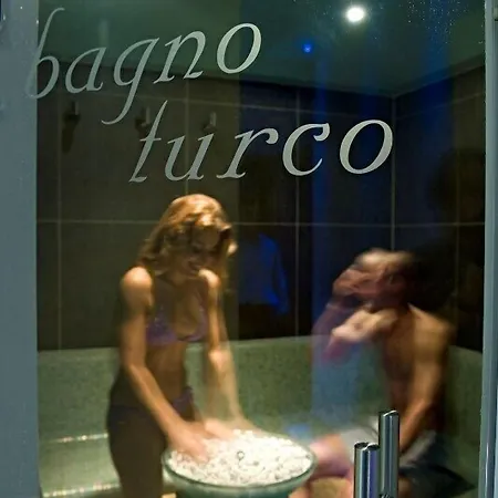 Hotel Arli Business And Wellness 3*