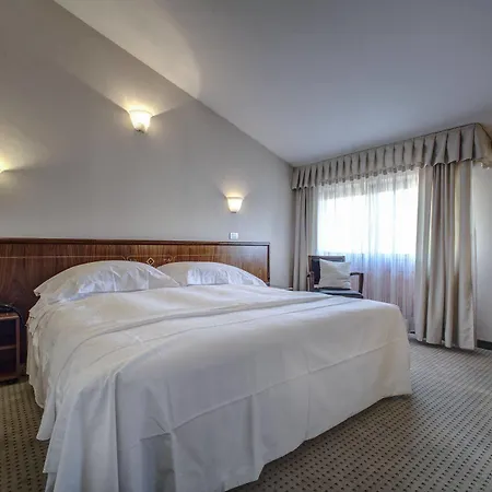 Hotel Arli Business&wellness 3*