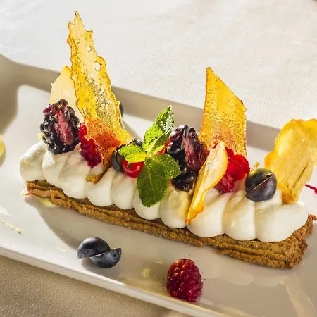 Arli Business And Wellness Hotel Bérgamo