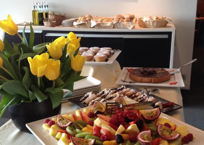 Arli Business And Wellness Готель 3*