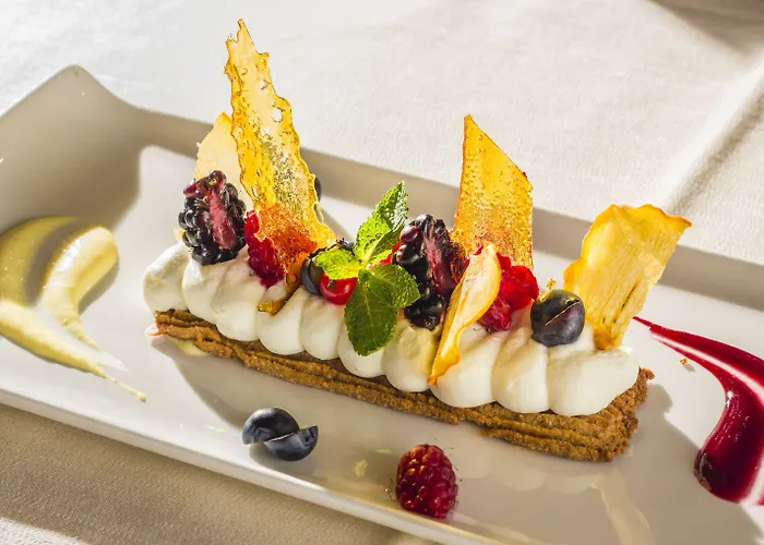 Готель Arli Business And Wellness 3*