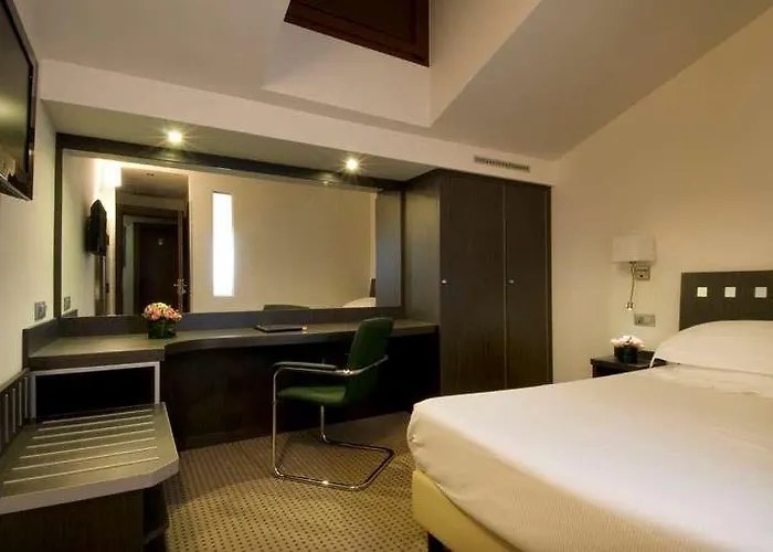 Arli Business And Wellness Hotel Bergamo